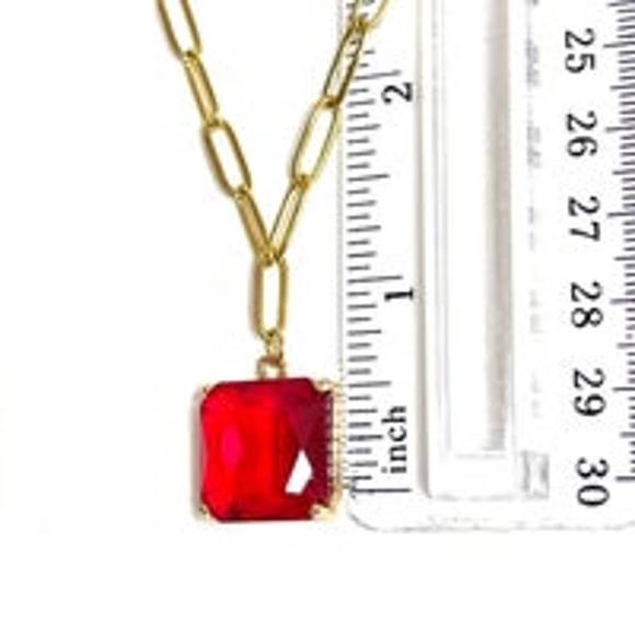 NEW Necklace Ruby Red Glass Drop Pendant Paperclip Chain Jewelry Trendy AU30 - Picture 3 of 4